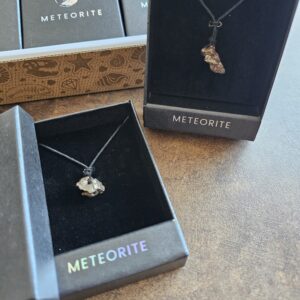IJzer Meteoriet hanger in luxe doosje